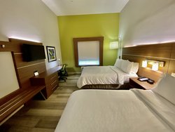  - Holiday Inn Express Pineville