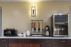  - Red Roof Plus+ Inn University Tuscaloosa - I-20 & I-59, Exit 76