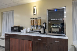  - Red Roof Plus+ Inn University Tuscaloosa - I-20 & I-59, Exit 76