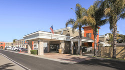  - Holiday Inn Express Lompoc