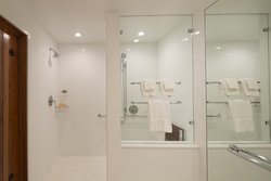  - Rancho Caymus Inn Rutherford