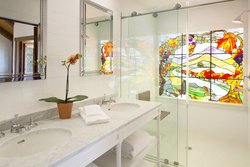  - Rancho Caymus Inn Rutherford