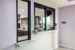  - Scottish Inns & Suites Willowbrook Houston