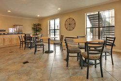  - Scottish Inns & Suites Desoto