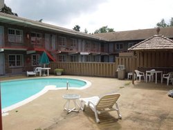  - Captain John Smith Inn Williamsburg