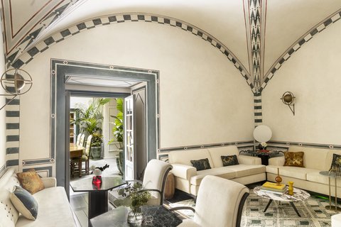 THE PLACE FIRENZE - Photo 2