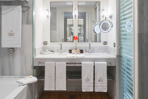 BAHIA DEL DUQUE - Photo 87