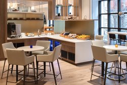  - Bidwell Marriott Hotel Downtown Portland - I-405, Exit 2A