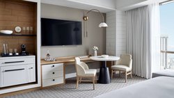  - Four Seasons Hotel Downtown New Orleans