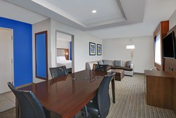  - Holiday Inn Express Adrian