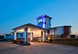  - Holiday Inn Express Hope - I-30, Exit 30