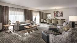  - Crowne Plaza Hotel Warwick - I-95, Exit 28B