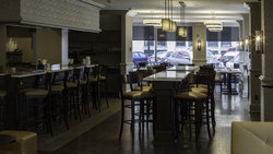  - Holiday Inn Downtown Rochester - I-490, Exit 13