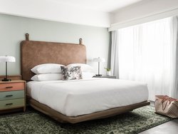  - Holiday Inn Express Central West End St Louis