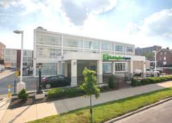  - Holiday Inn Express Central West End St Louis