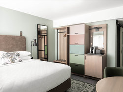  - Holiday Inn Express Central West End St Louis