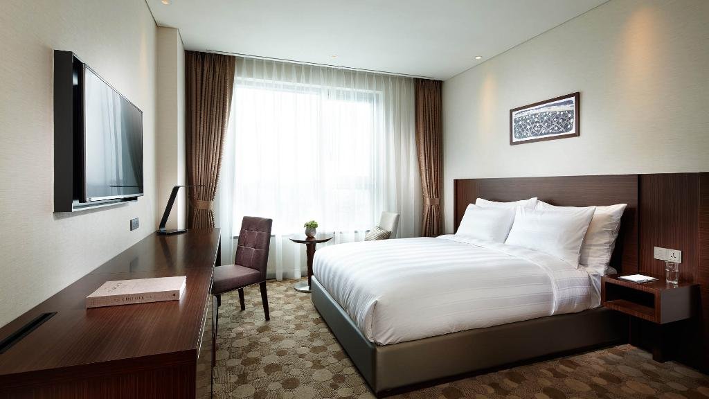 LOTTE CITY HOTEL ULSAN-guestroom-Standard Double.jpg