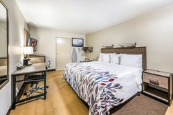  - Red Roof Inn Miamisburg - I-75, Exit 44