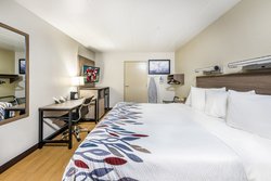  - Red Roof Inn Miamisburg - I-75, Exit 44