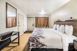  - Red Roof Inn Miamisburg - I-75, Exit 44