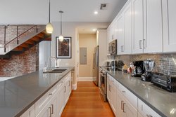  - Factors Row Hotel New Orleans