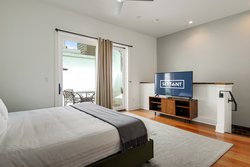  - Factors Row Hotel New Orleans