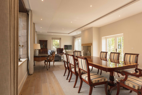FARLAM HALL HOTEL - Photo 14