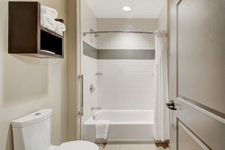  - Staybridge Suites Inner Harbor Baltimore