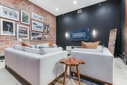  - Lola Hotel New Orleans