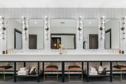  - Lola Hotel New Orleans