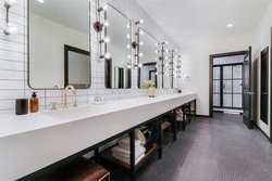  - Lola Hotel New Orleans