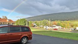  - Relax Inn Altoona - I-99, Exit 41