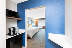  - Holiday Inn Express & Suites Airport Phoenix