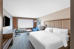  - Holiday Inn Express & Suites Airport Phoenix