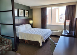  - Holiday Inn & Suites Downtown Saskatoon