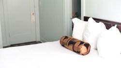  - Greenleaf Hotel Downtown Long Beach