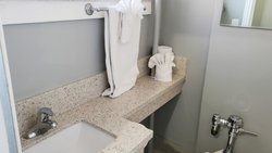  - Greenleaf Hotel Downtown Long Beach