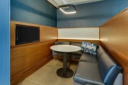  - Courtyard by Marriott South Lexington - I-75, Exit 108