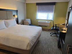  - Holiday Inn Express Maspeth