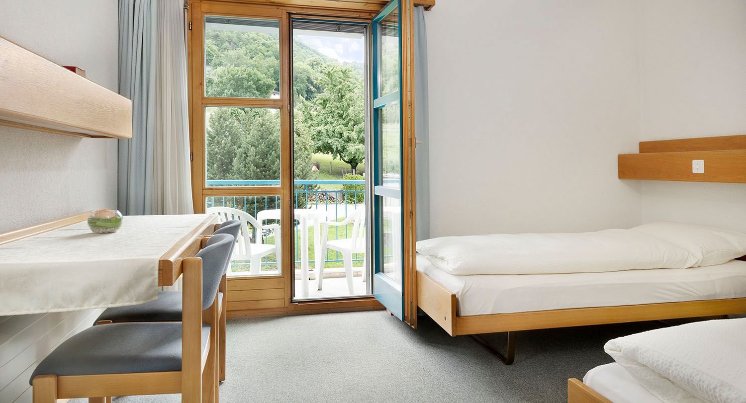 SEMINARHOTEL AND BILDUNGSHAUS ST JO-guestroom-Standard double with balcony.jpg