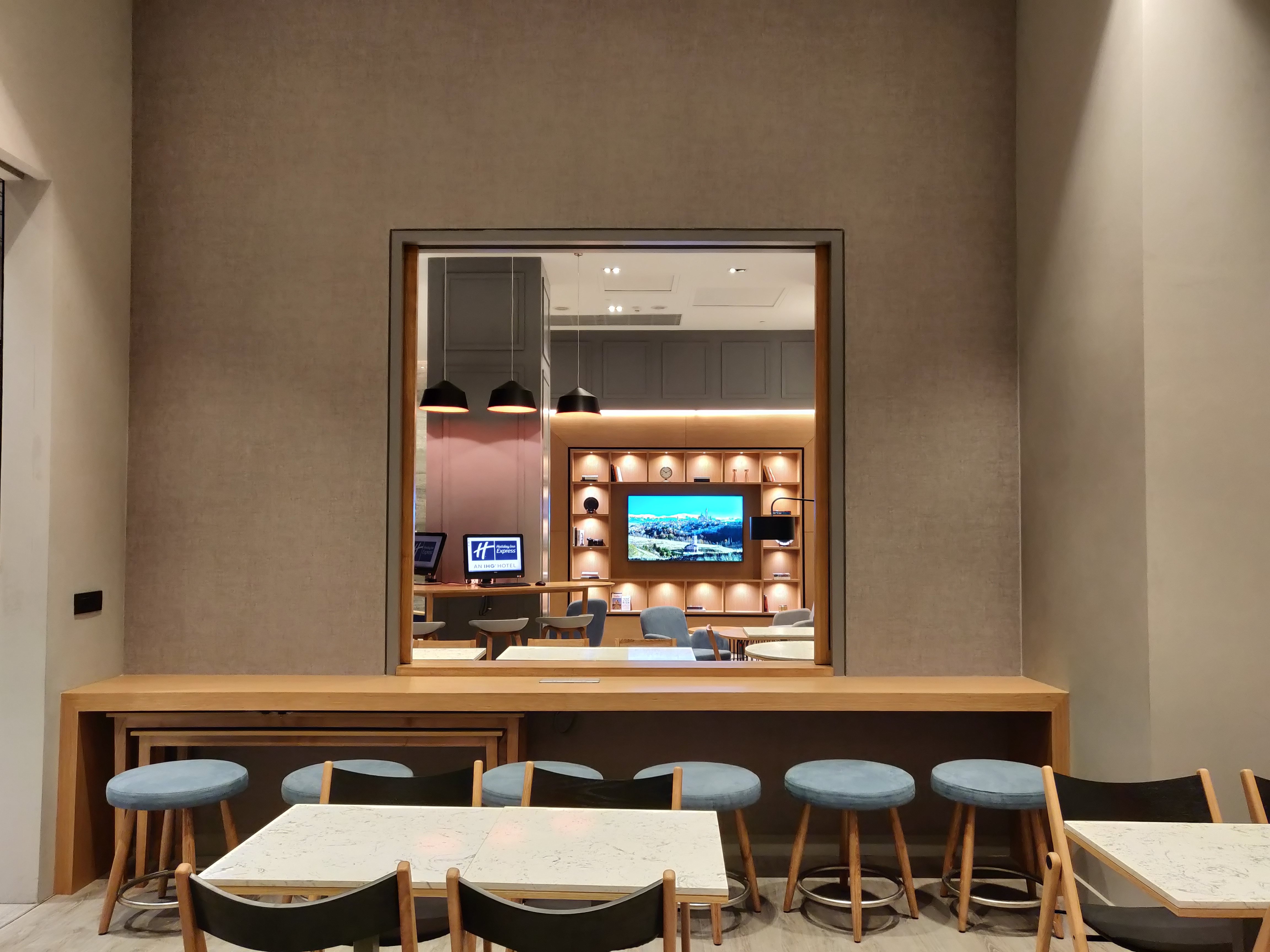 Holiday Inn Exp Gurgaon Sector 50 in GURUGRAM Trip Canvas