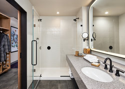  - Rally Hotel Denver - I-25, Exit 212C