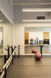  - ROOST East Market Apartment Hotel Philadelphia