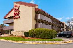  - Red Roof Inn Deerfield