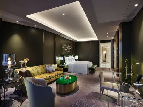 J HOTEL SHANGHAI TOWER - Photo 43