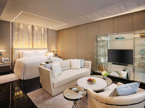 J HOTEL SHANGHAI TOWER - Photo 45