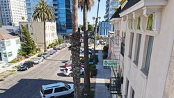  - Greenleaf Hotel Downtown Long Beach