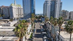  - Greenleaf Hotel Downtown Long Beach