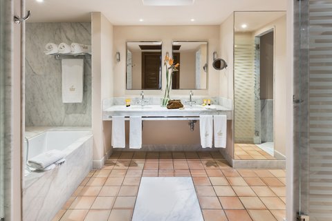 BAHIA DEL DUQUE - Photo 90