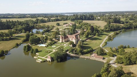 DOMAINE DES ETANGS - Main Photo